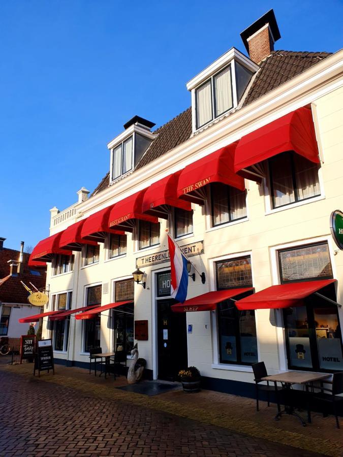 Hotel Restaurant 'T Heerenlogement Харлинген Екстериор снимка